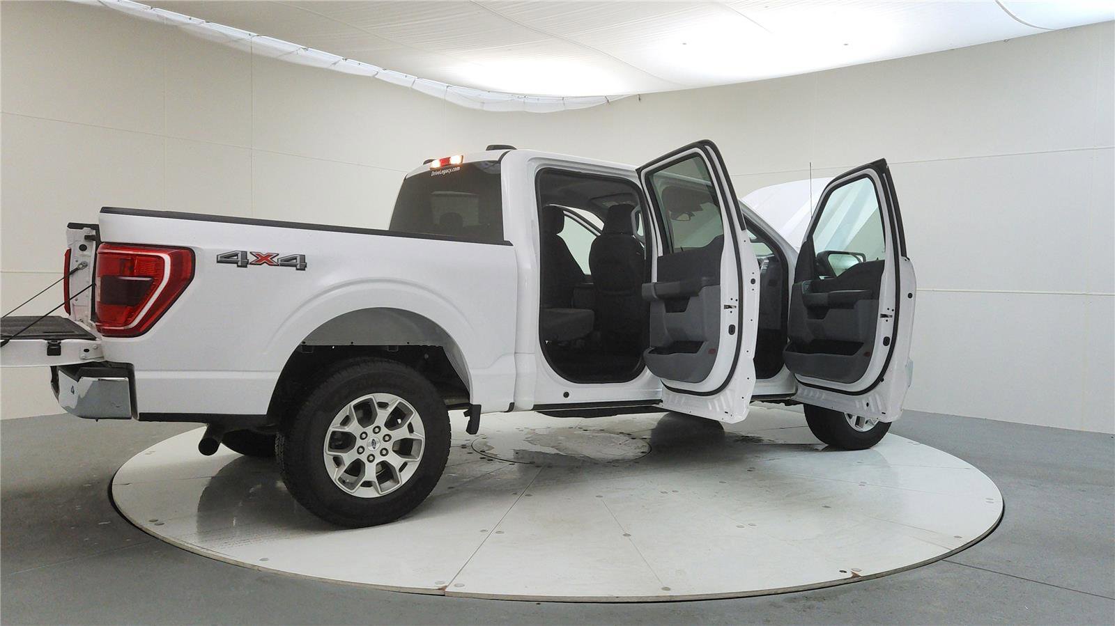 Used 2023 Ford F150 XLT image 12