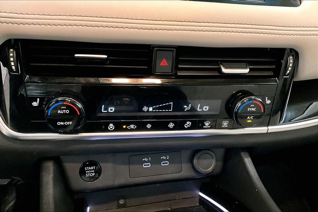 Used 2024 Nissan Rogue SL image 15