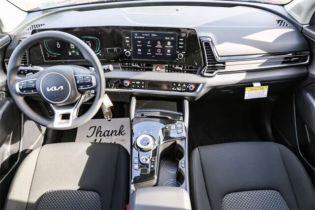 Certified 2025 Kia Sportage LX image 12