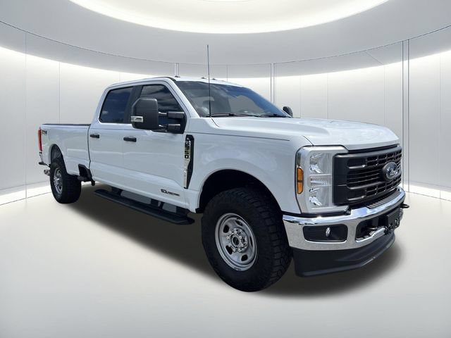 Used 2024 Ford F350 XL AWD/4WD image 7