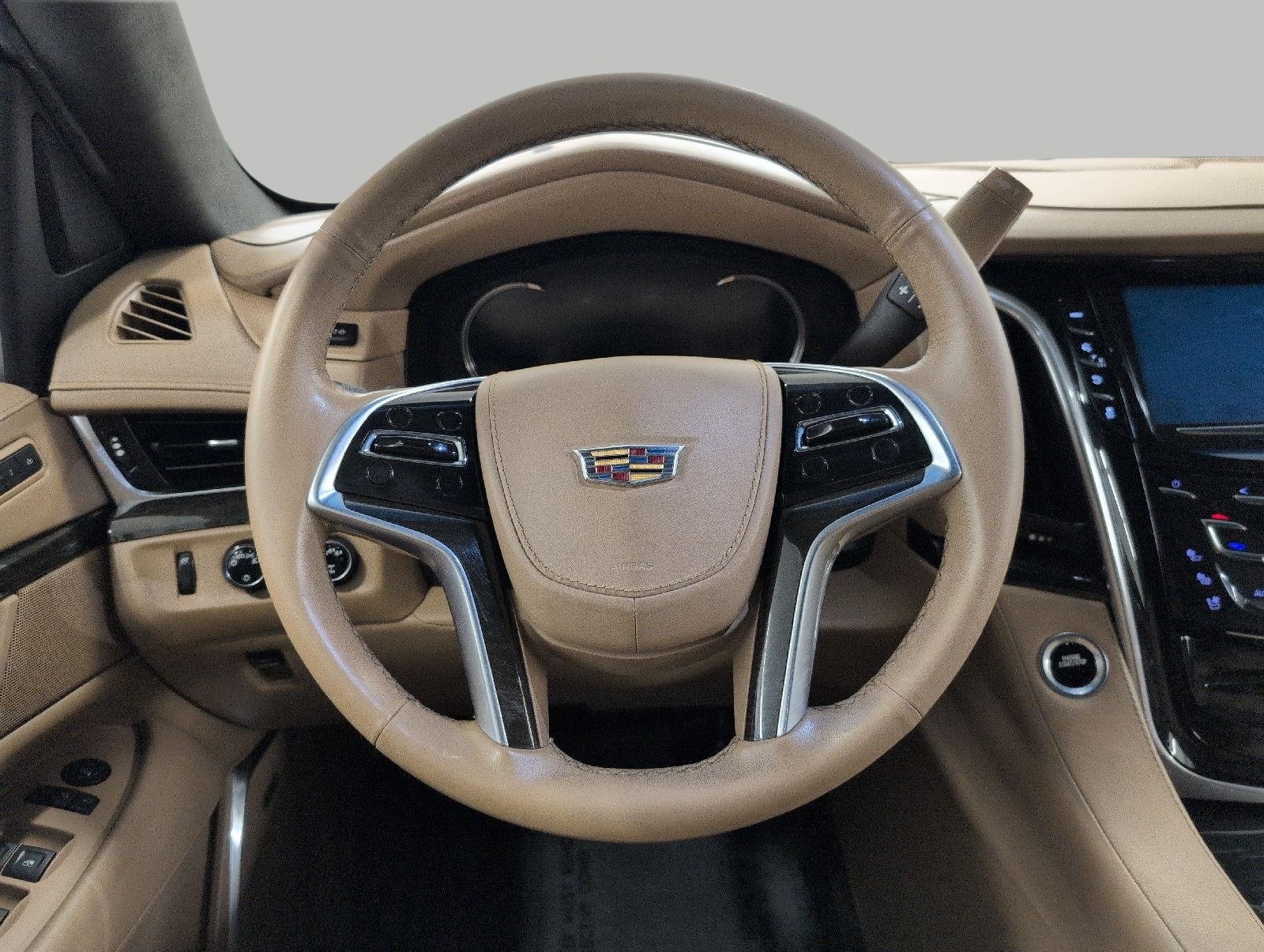 Used 2019 Cadillac Escalade ESV Platinum AWD/4WD image 5
