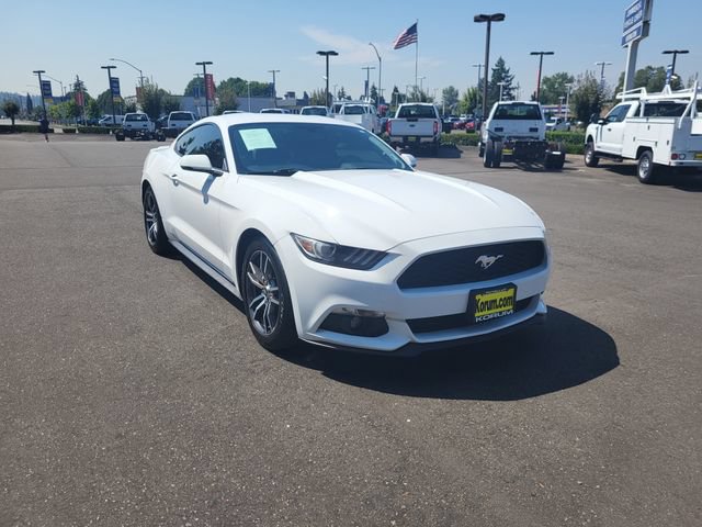 Used 2017 Ford Mustang Premium RWD image 7