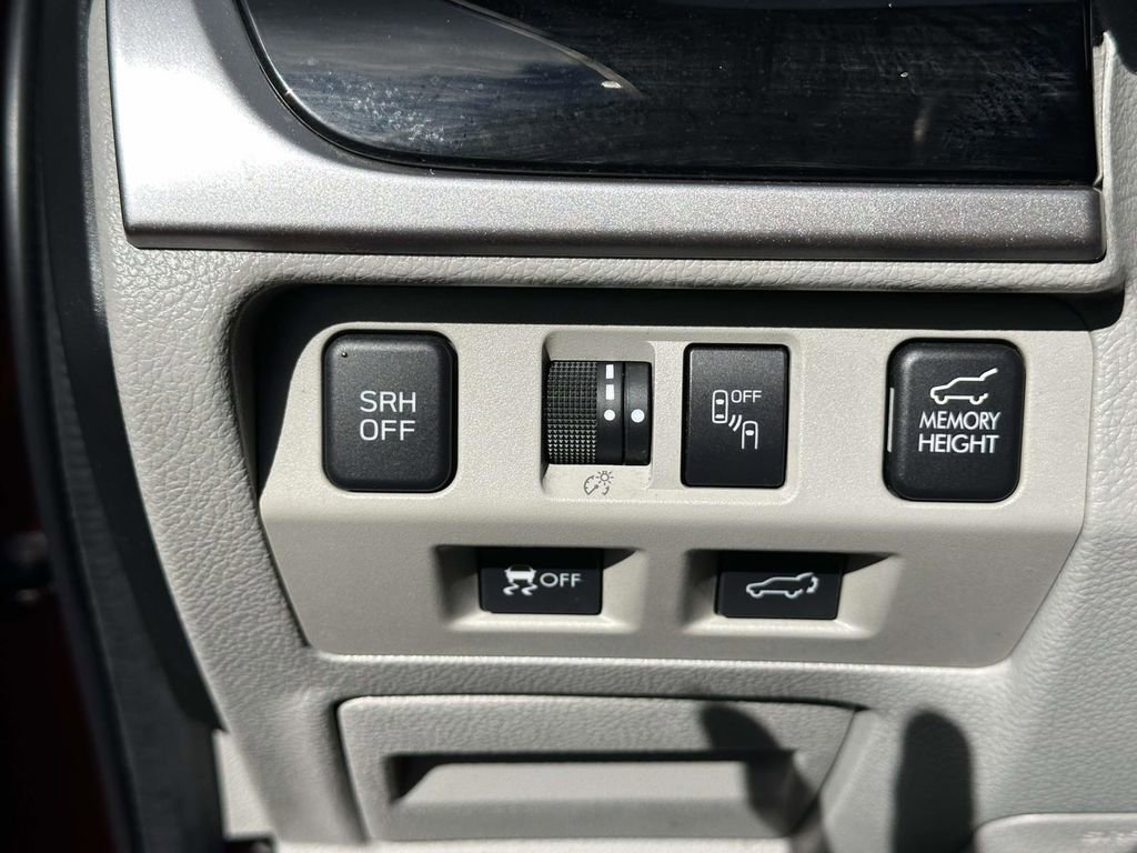 Used 2018 Subaru Forester 2.5i Limited image 31