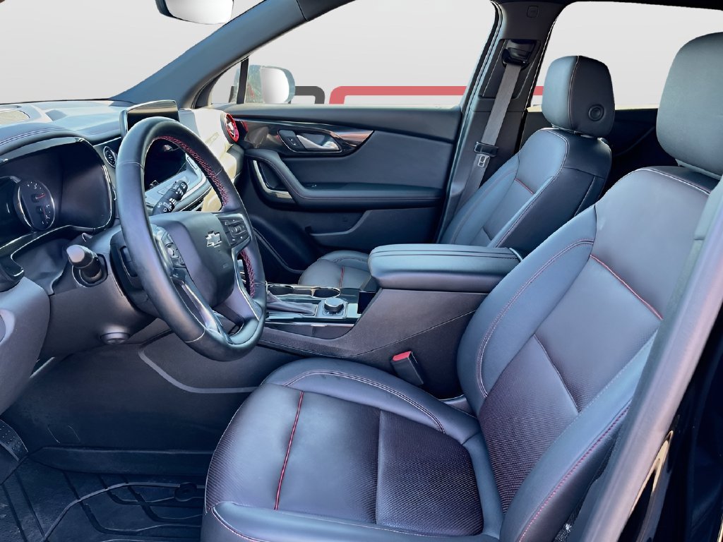 Used 2025 Chevrolet Blazer RS w/ Driver Confidence II Package FWD image 21