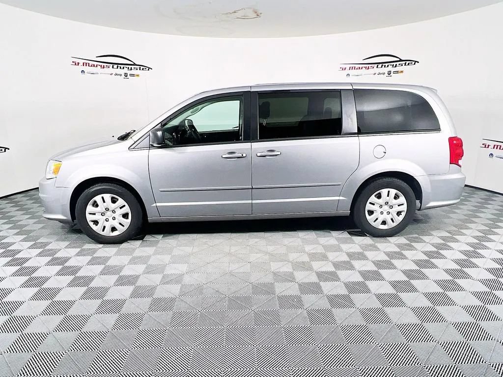 Used 2016 Dodge Grand Caravan SE w/ Quick Order Package 29E SE FWD image 5