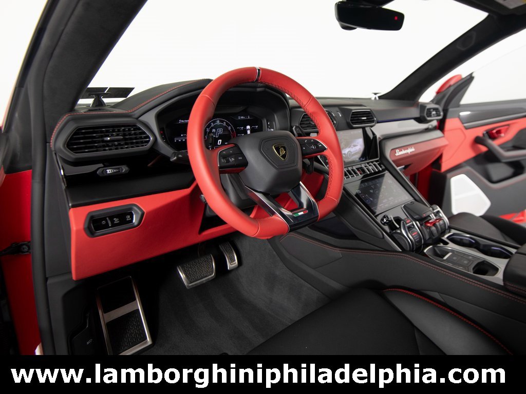 Used 2024 Lamborghini Urus S image 15
