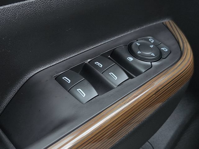 Used 2020 GMC Acadia SLE w/ Driver Convenience Package FWD image 27