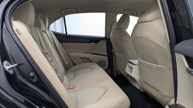 Used 2023 Toyota Camry LE FWD image 19