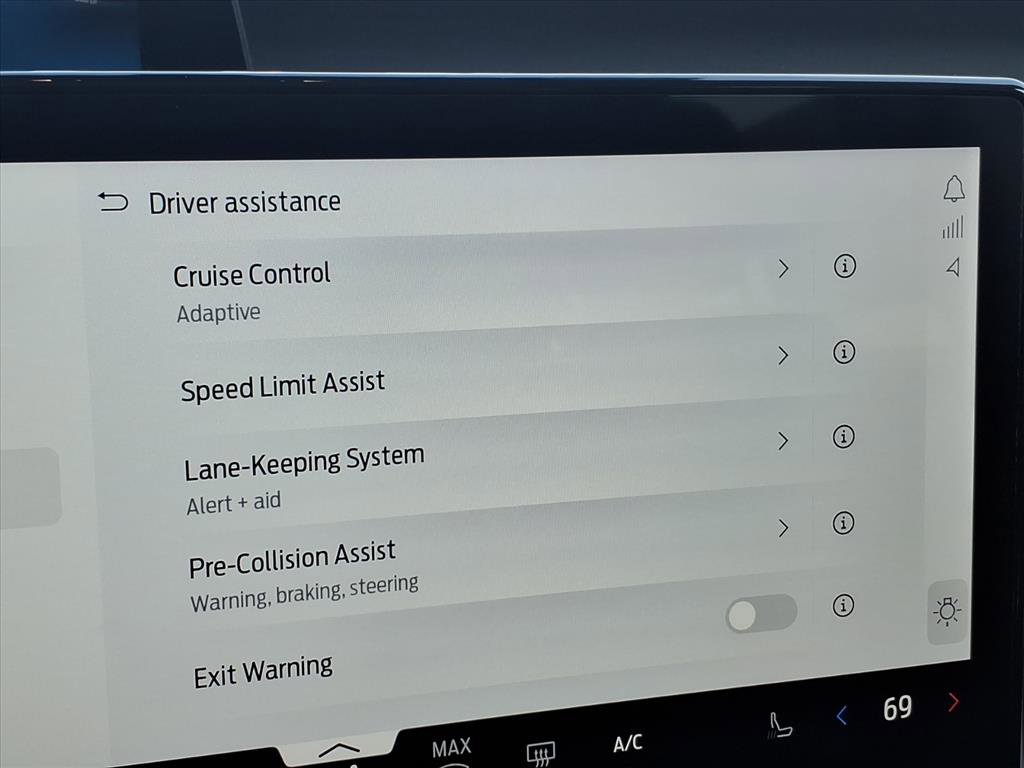 New 2026 Ford Expedition Active RWD image 7