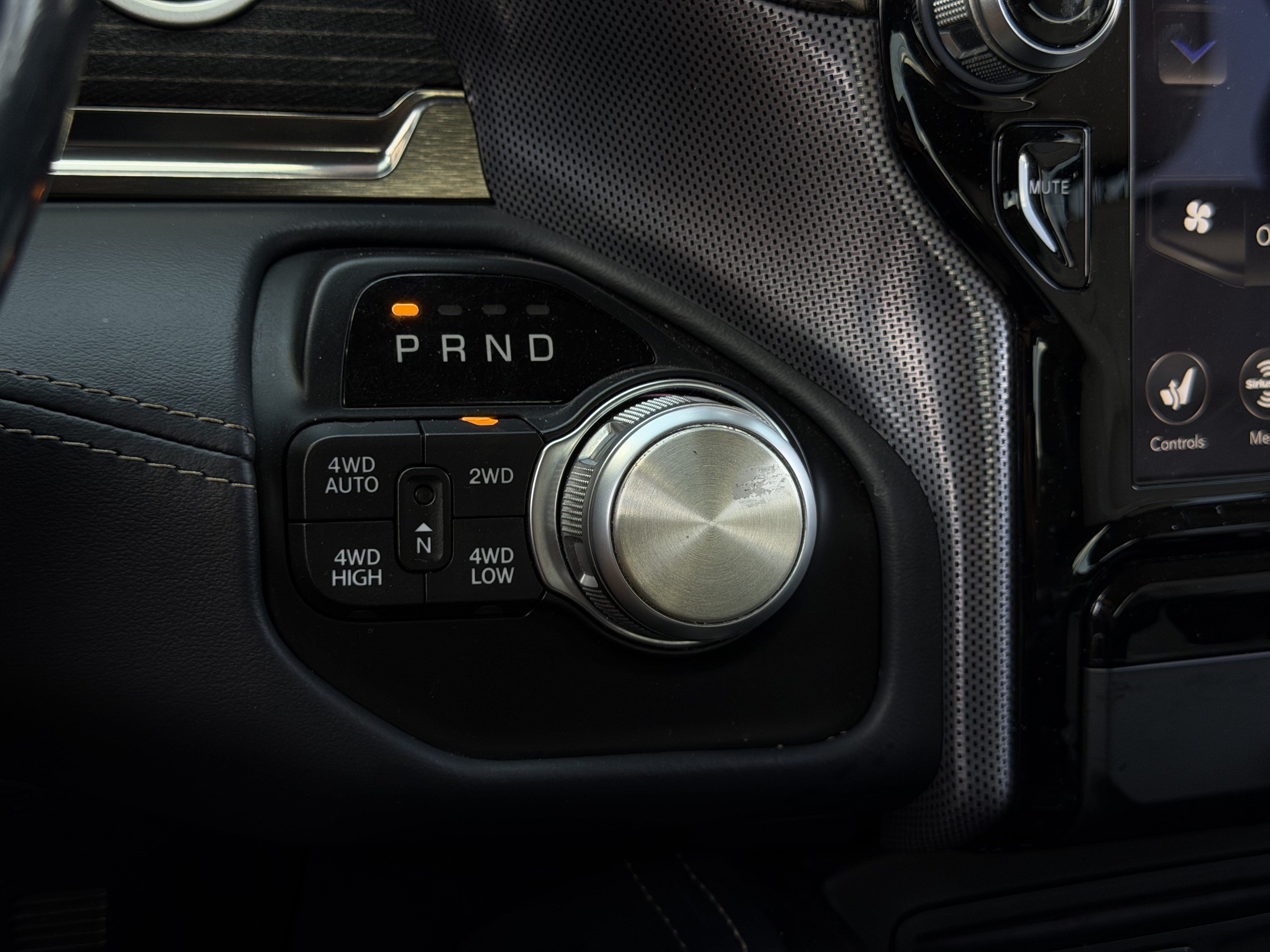 Used 2019 RAM 1500 Limited AWD/4WD image 27