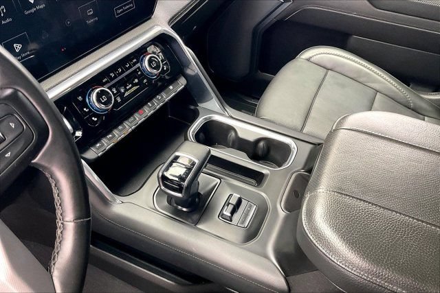 Used 2023 GMC Sierra 1500 Denali w/ Denali Carbonpro Edition AWD/4WD image 16