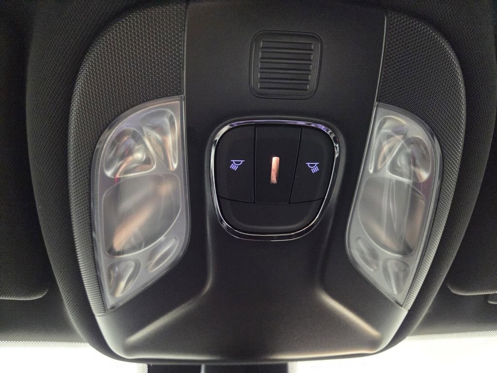 Certified 2025 Jeep Compass Limited image 16