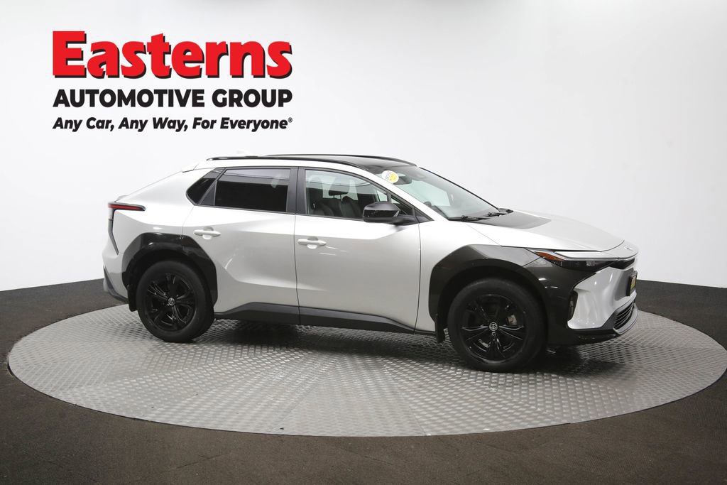 Used 2023 Toyota bZ4X XLE AWD/4WD image 47