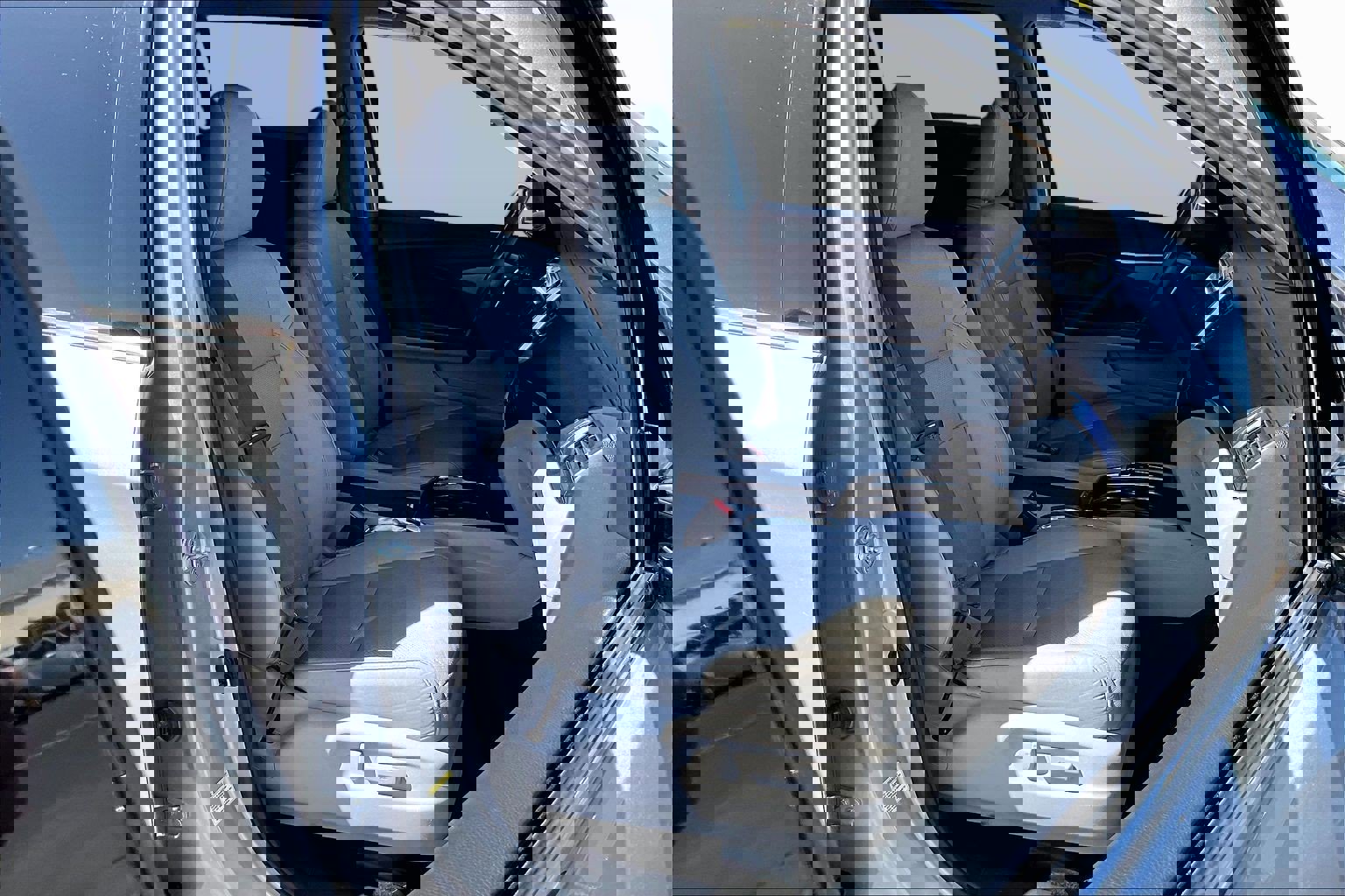 Used 2016 Honda Pilot Elite image 7