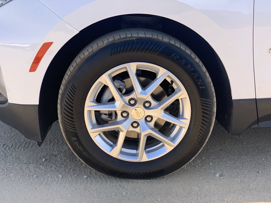 Certified 2024 Chevrolet Equinox LT FWD image 31