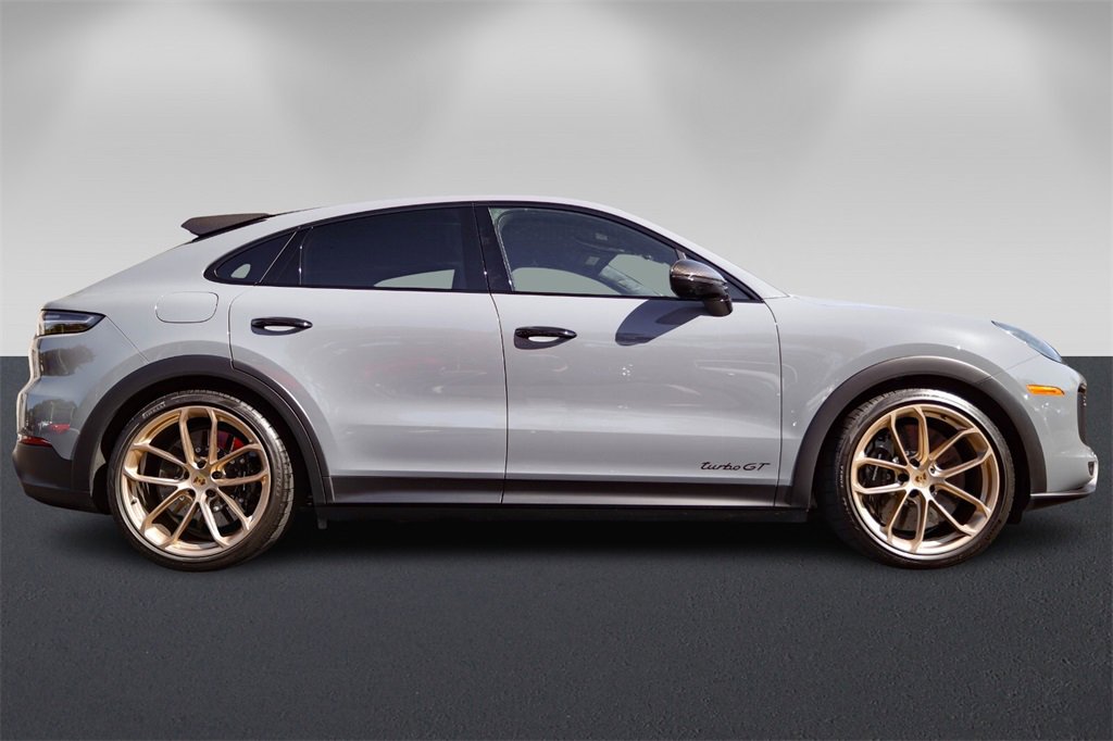 Used 2023 Porsche Cayenne Turbo GT image 2