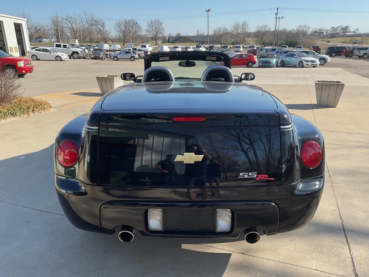 Used 2005 Chevrolet SSR w/ Preferred Equipment Group RWD image 8