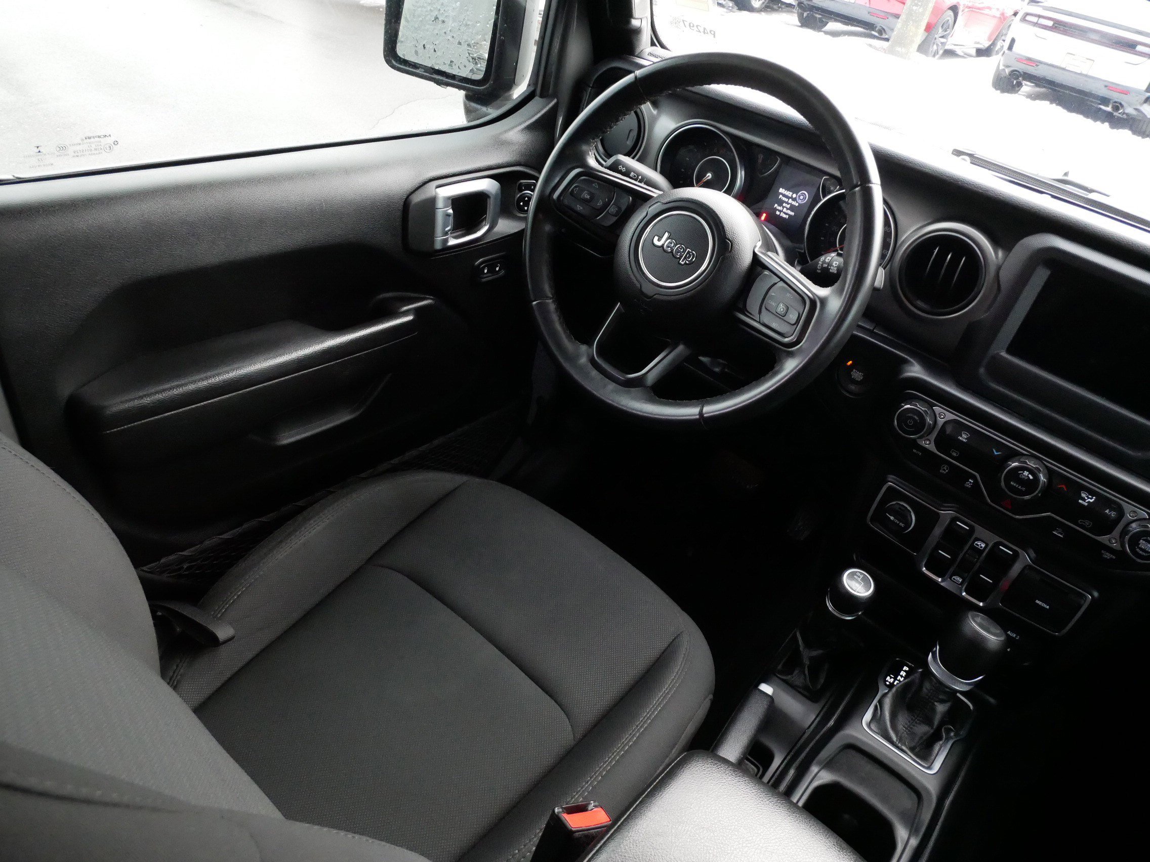Used 2022 Jeep Wrangler Unlimited Sport image 9