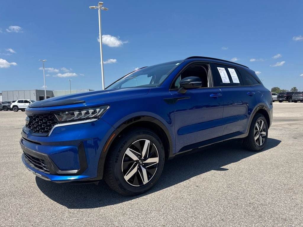 Used 2021 Kia Sorento S FWD image 2