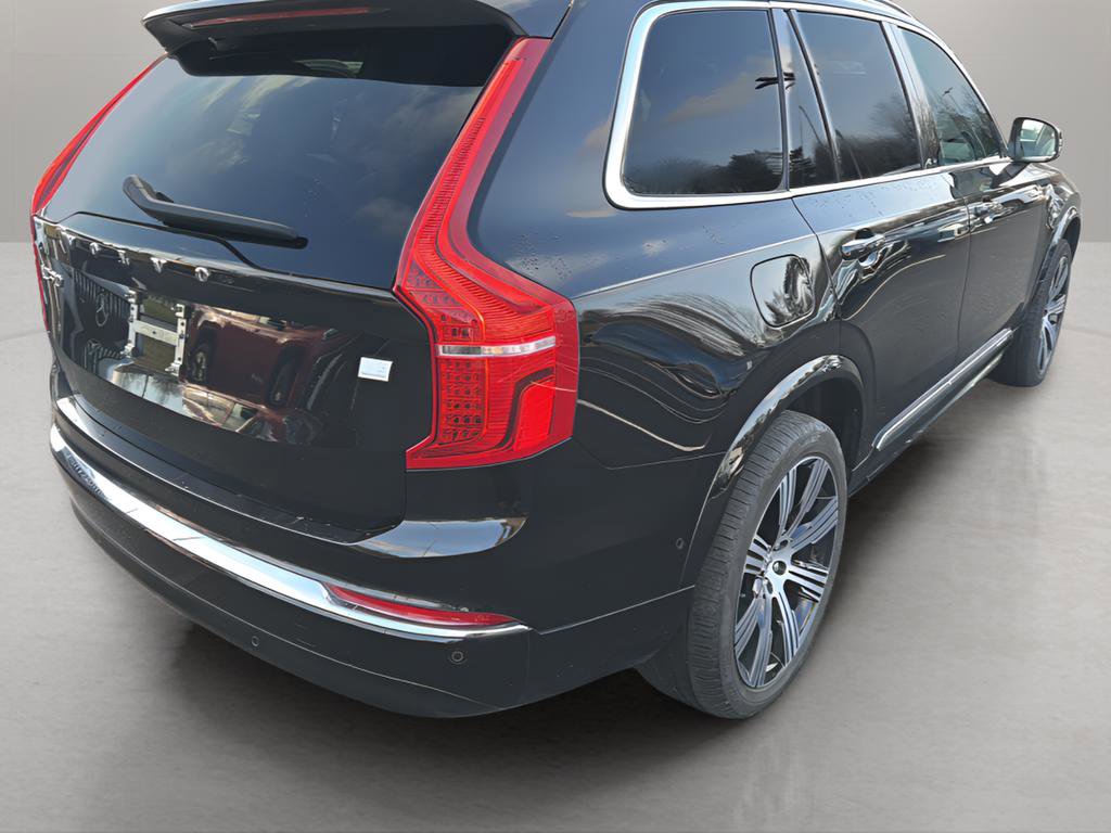 Used 2023 Volvo XC90 T8 Plus w/ Protection Package image 11