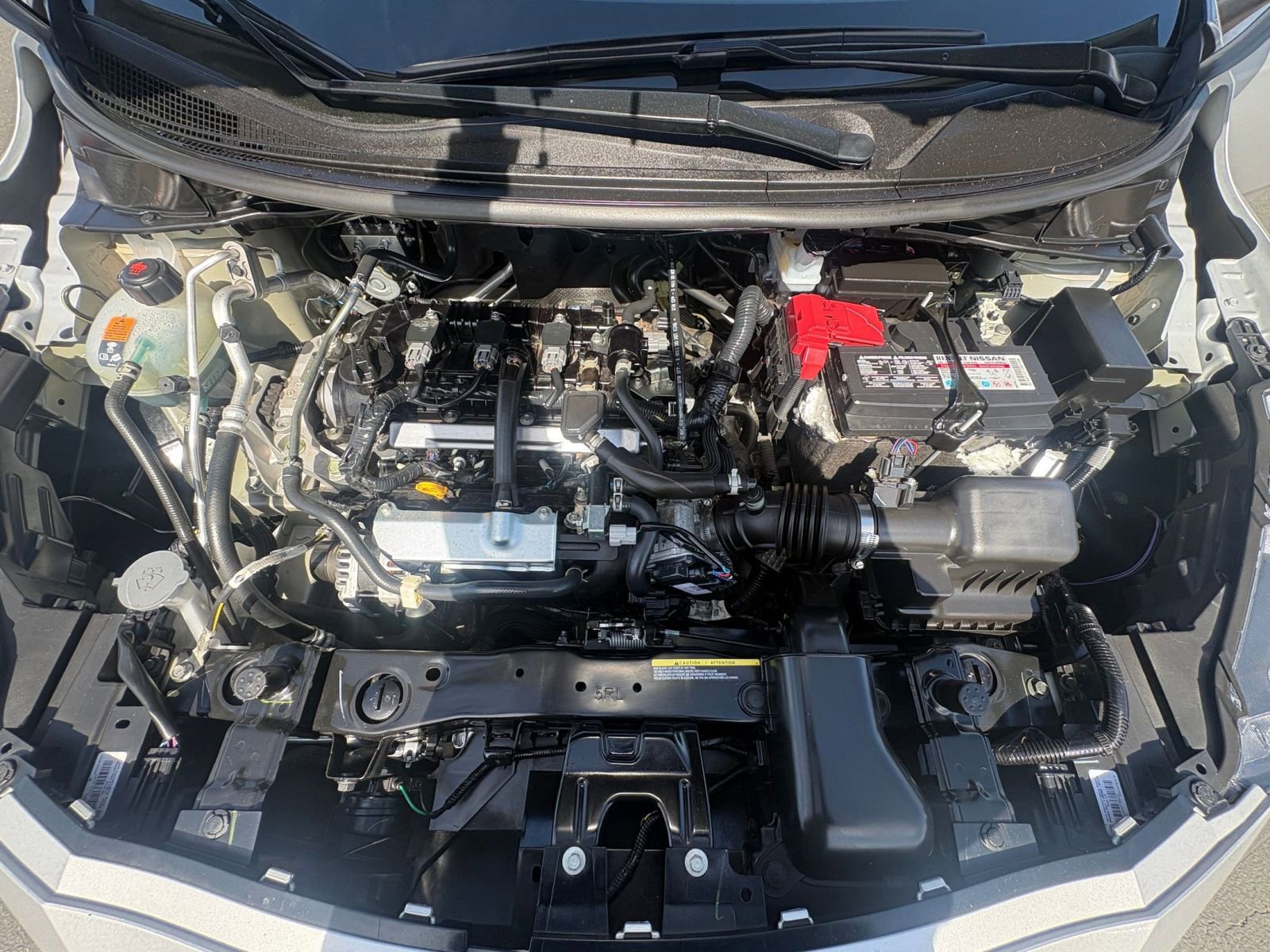 Used 2025 Nissan Versa SV image 30