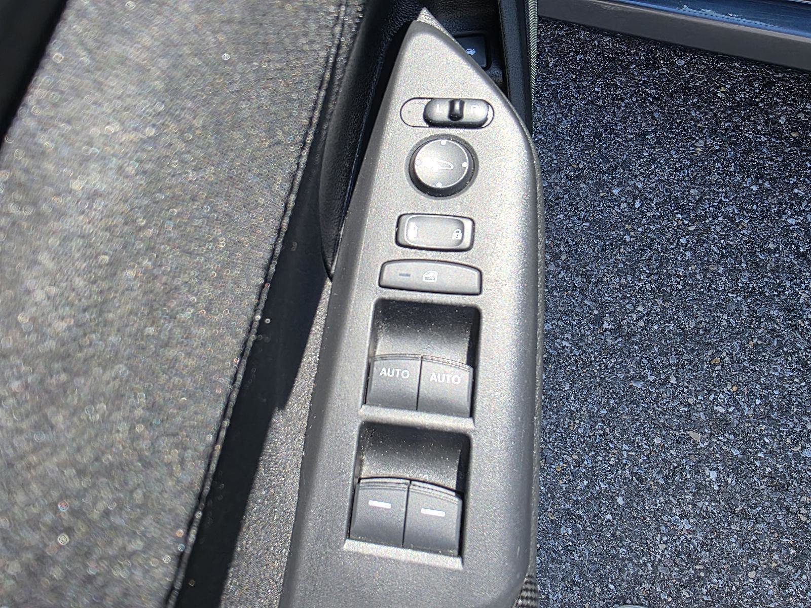 Used 2021 Honda Civic EX image 10