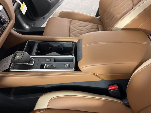 New 2026 Nissan Pathfinder Platinum image 28