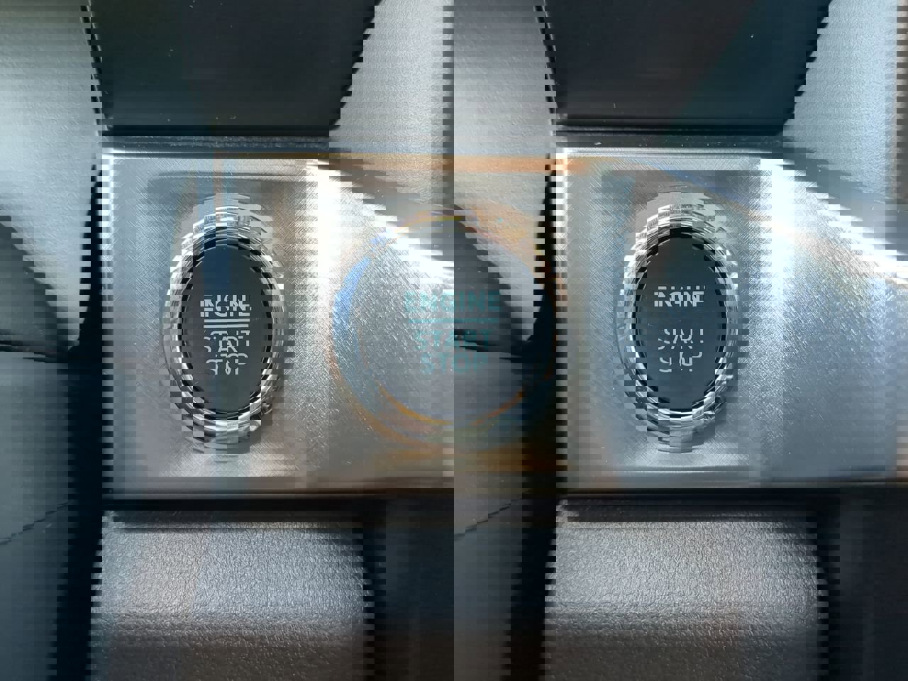 Certified 2025 Ford F350 King Ranch w/ Chrome Package image 27