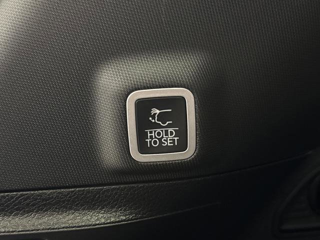 New 2026 Jeep Grand Cherokee Limited image 16