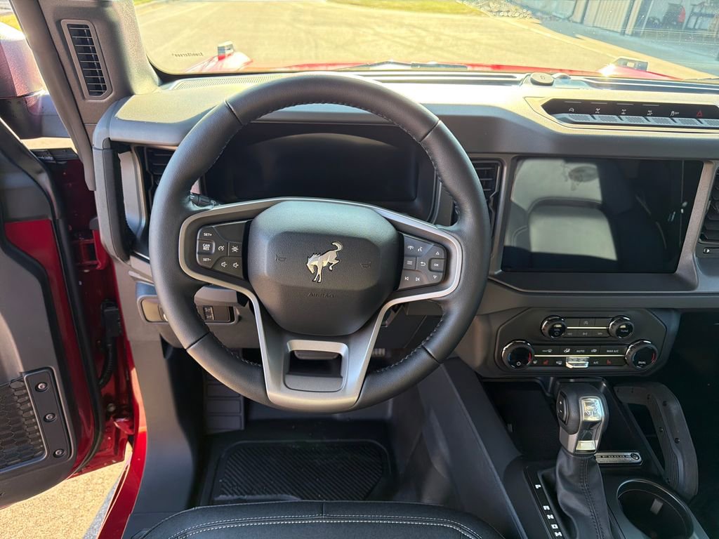 New 2026 Ford Bronco Badlands AWD/4WD image 13