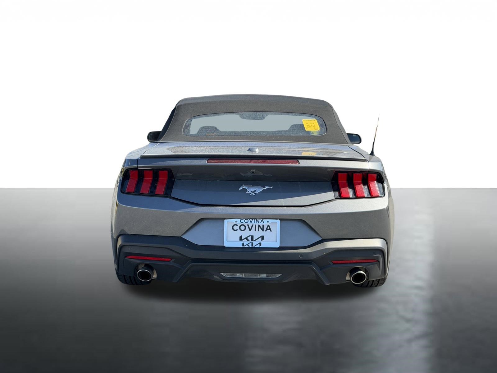 Used 2025 Ford Mustang Premium RWD image 6