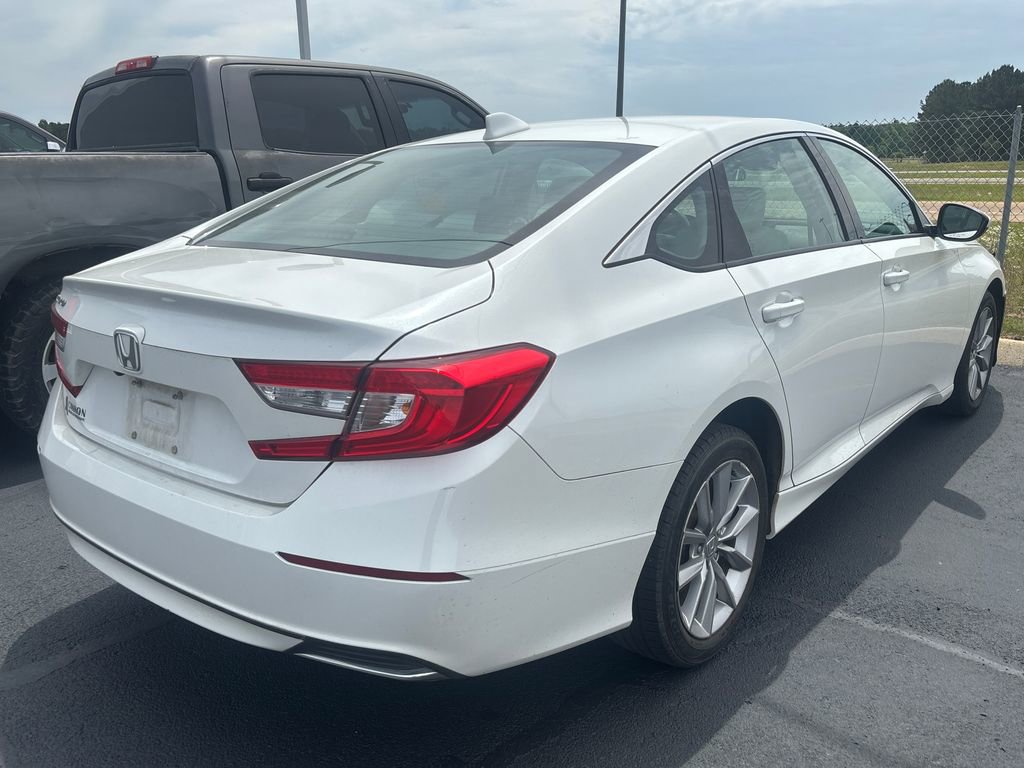Used 2021 Honda Accord LX image 3