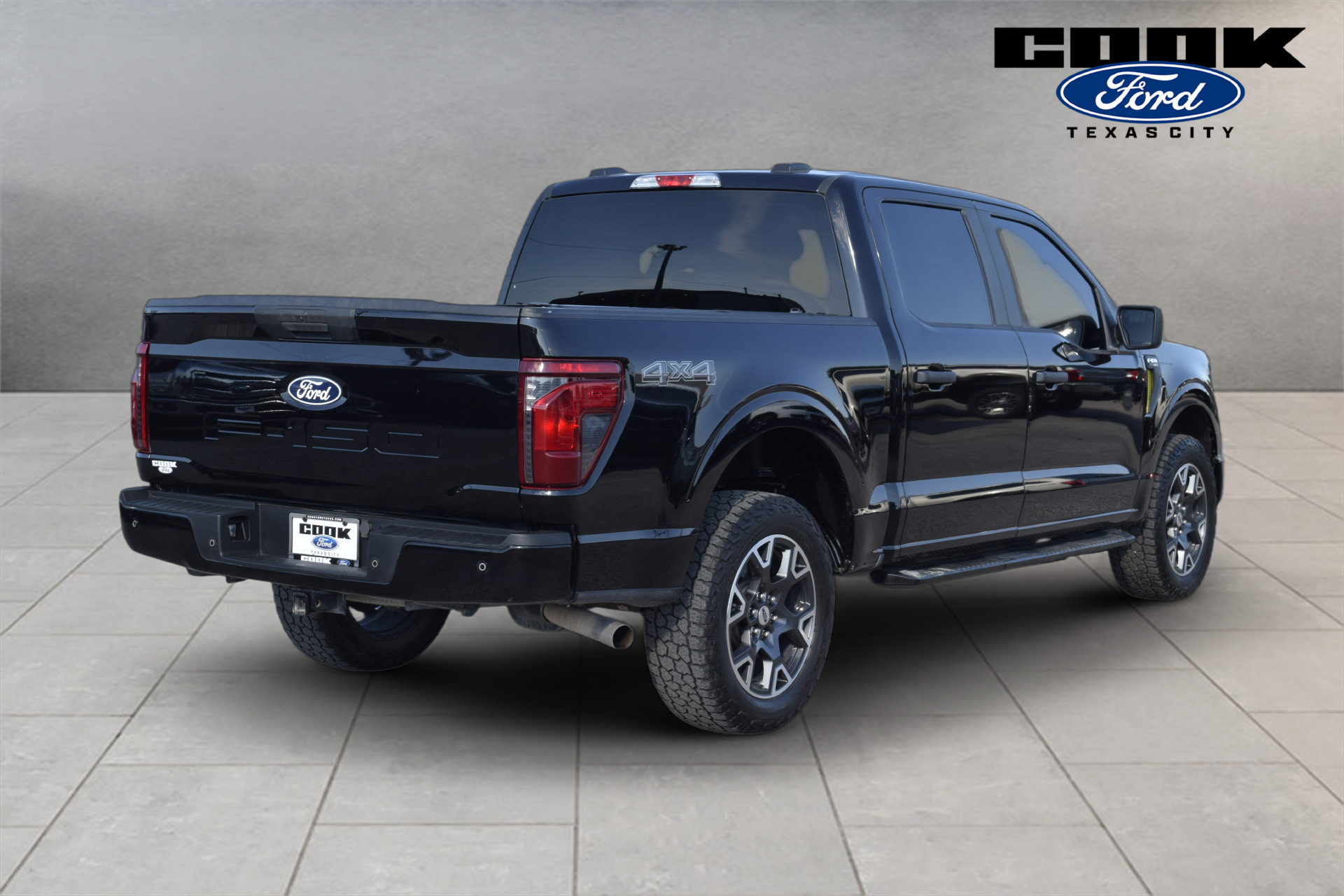 Used 2024 Ford F150 STX AWD/4WD image 3