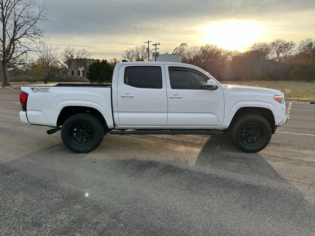 Used 2023 Toyota Tacoma SR image 5
