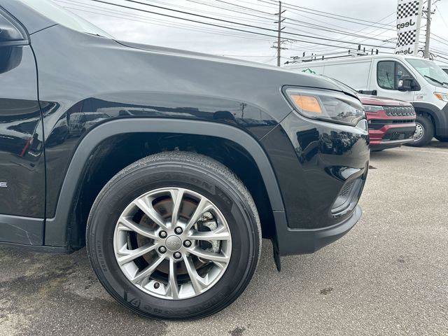 Certified 2022 Jeep Cherokee Latitude Lux image 12