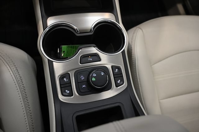 Used 2023 GMC Terrain Denali AWD/4WD image 19