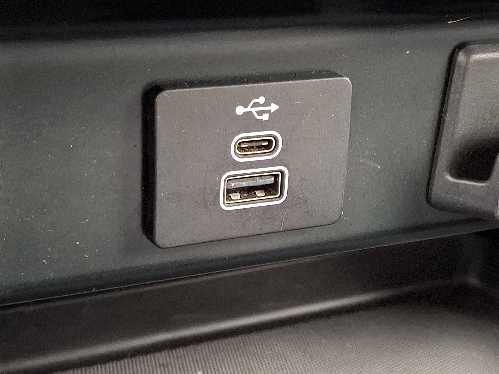 Used 2025 Ford F150 XLT w/ Equipment Group 301A Standard image 25