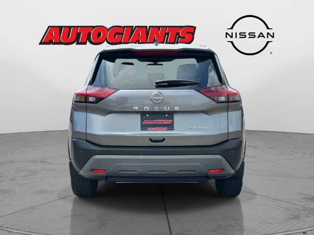 Used 2023 Nissan Rogue SV AWD/4WD image 5