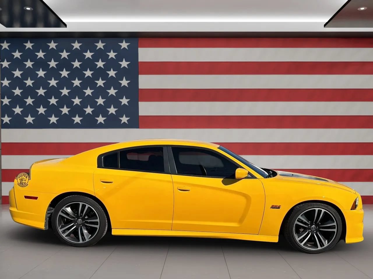 Used 2012 Dodge Charger SRT8 Super Bee w/ Driver Convenience Group II RWD image 3