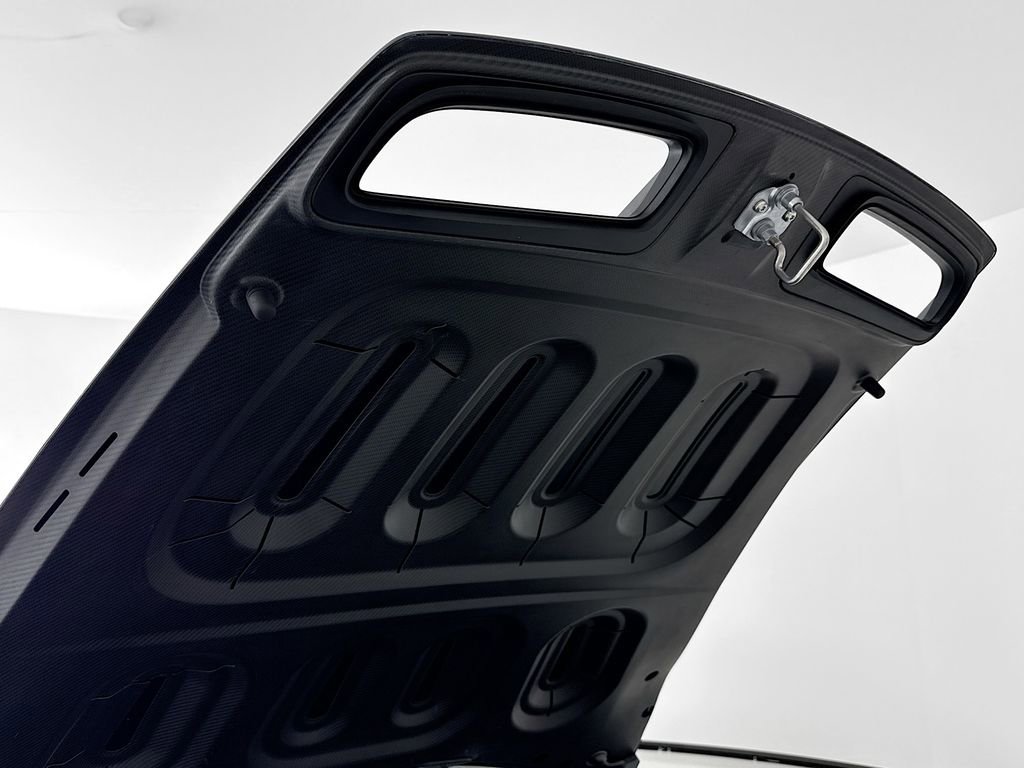 Used 2026 Porsche 911 GT3 RWD image 37