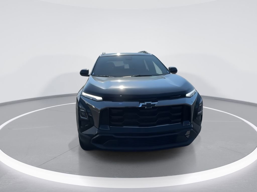 New 2026 Chevrolet Equinox ACTIV image 3