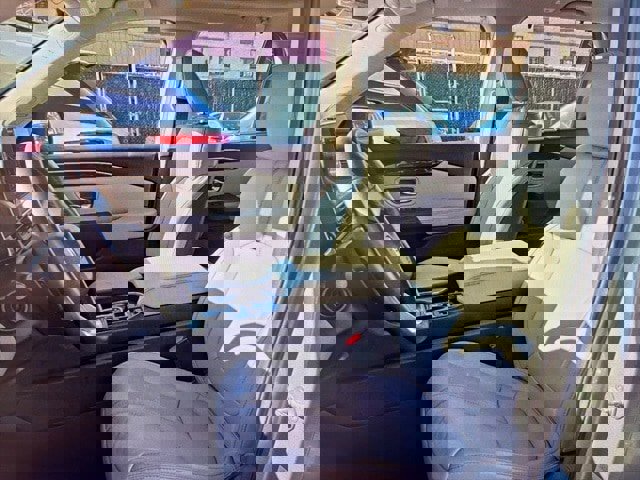 Used 2023 Honda Pilot Touring image 4