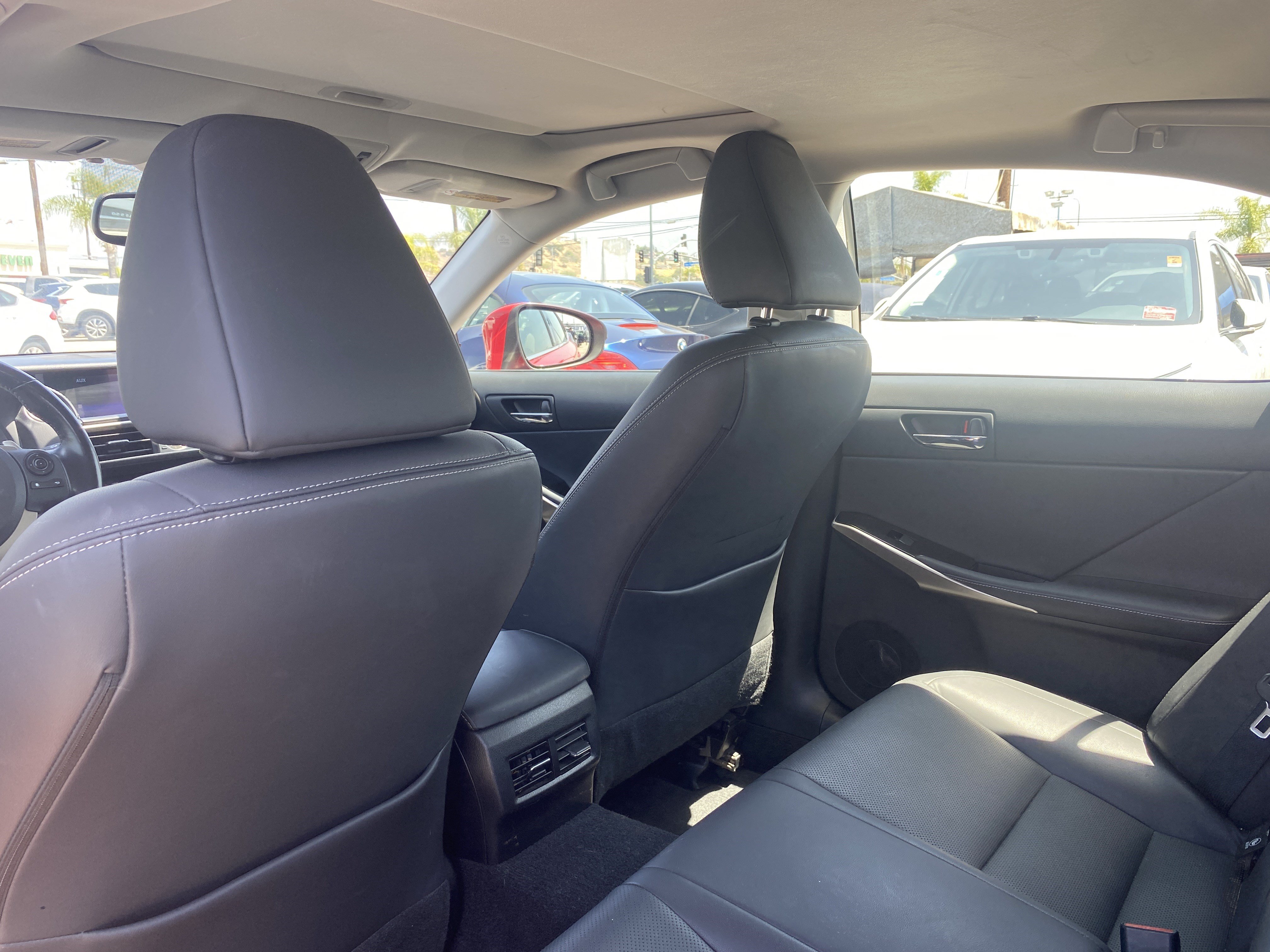 Used 2016 Lexus IS 200t RWD image 18