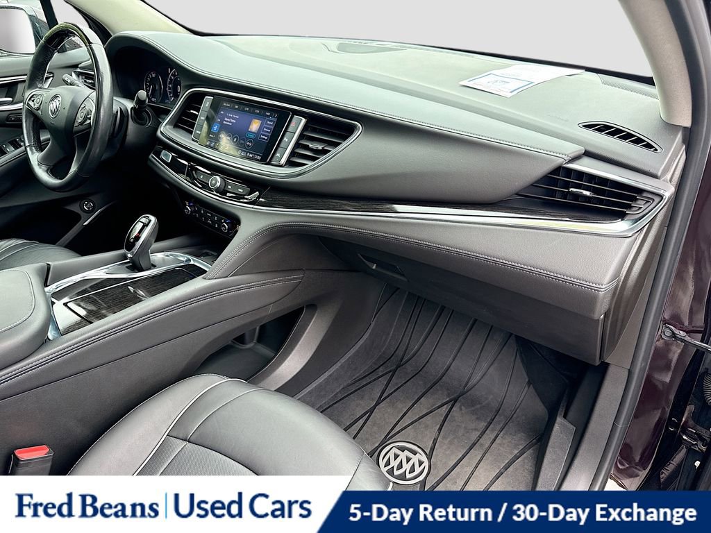 Used 2021 Buick Enclave Avenir w/ Avenir Technology Package AWD/4WD image 36