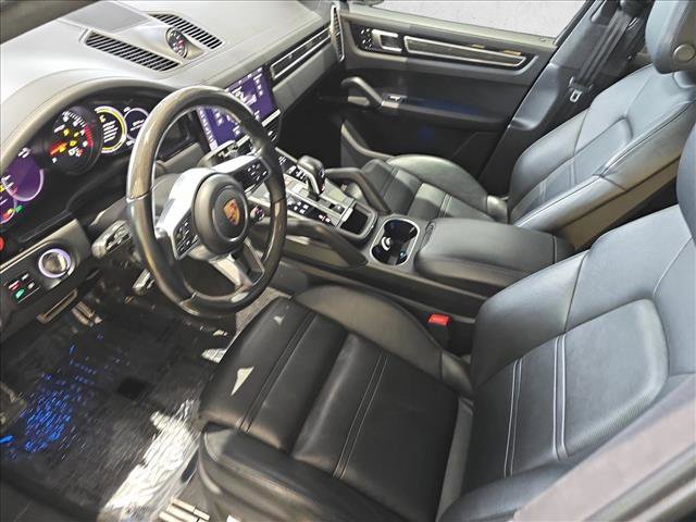 Used 2021 Porsche Cayenne GTS image 17