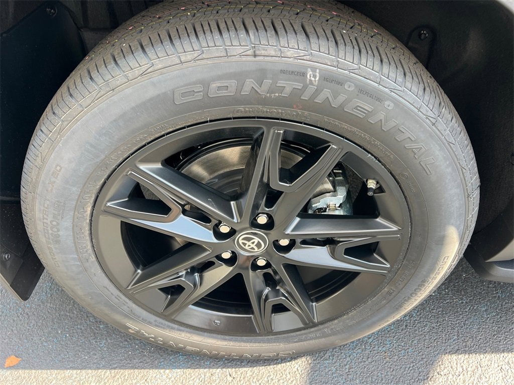 New 2026 Toyota Grand Highlander Limited image 17