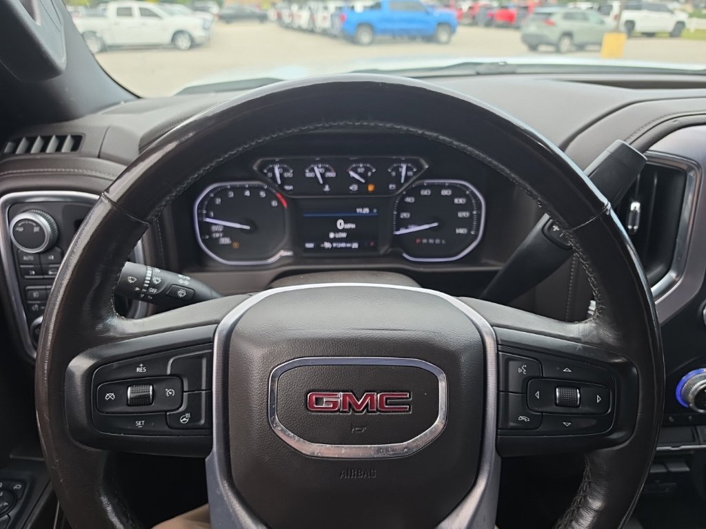 Used 2019 GMC Sierra 1500 SLT w/ SLT Premium Package AWD/4WD image 8