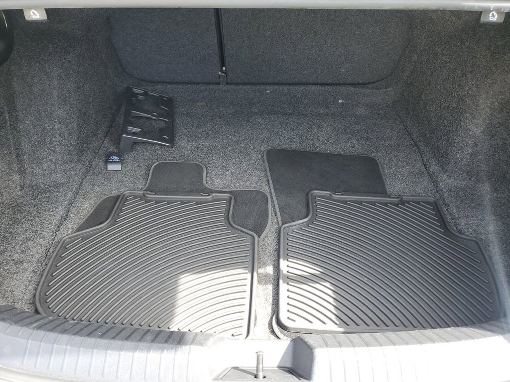 Used 2019 Volkswagen Jetta S w/ Driver Assistance Package FWD image 8