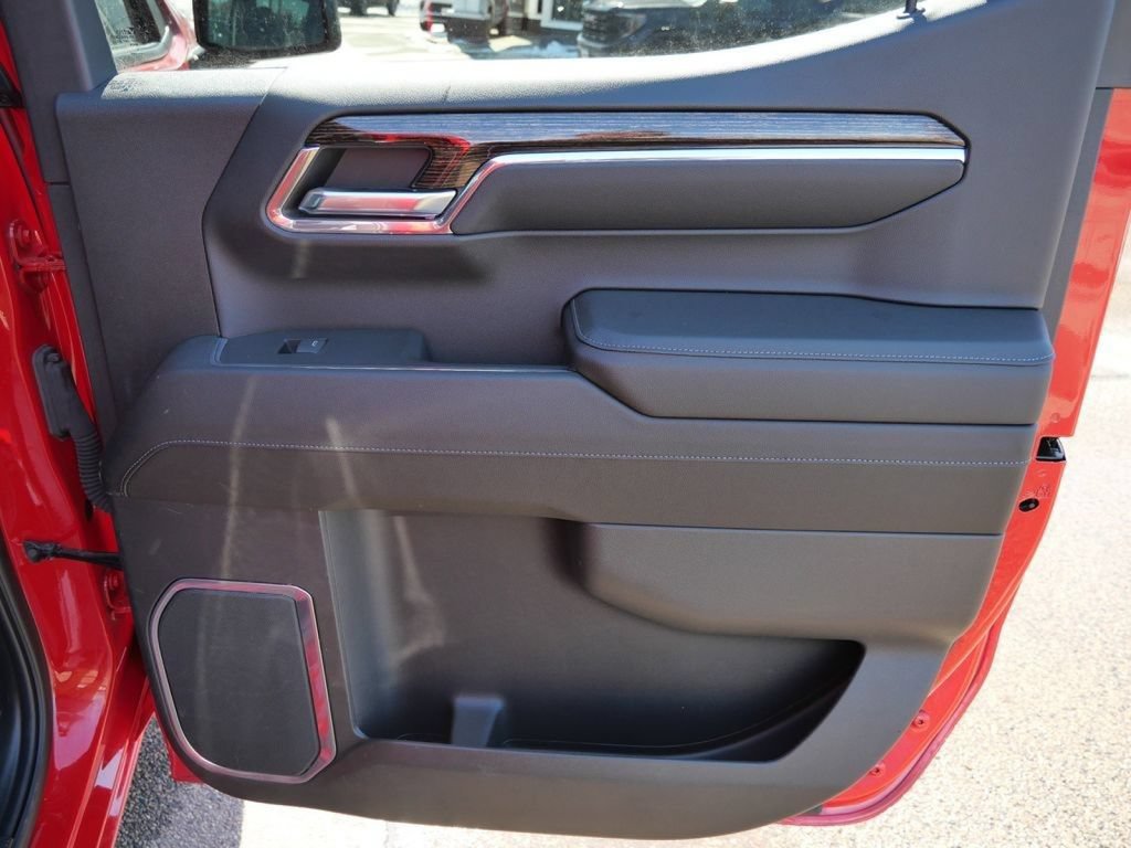 Used 2023 GMC Sierra 1500 Elevation AWD/4WD image 17