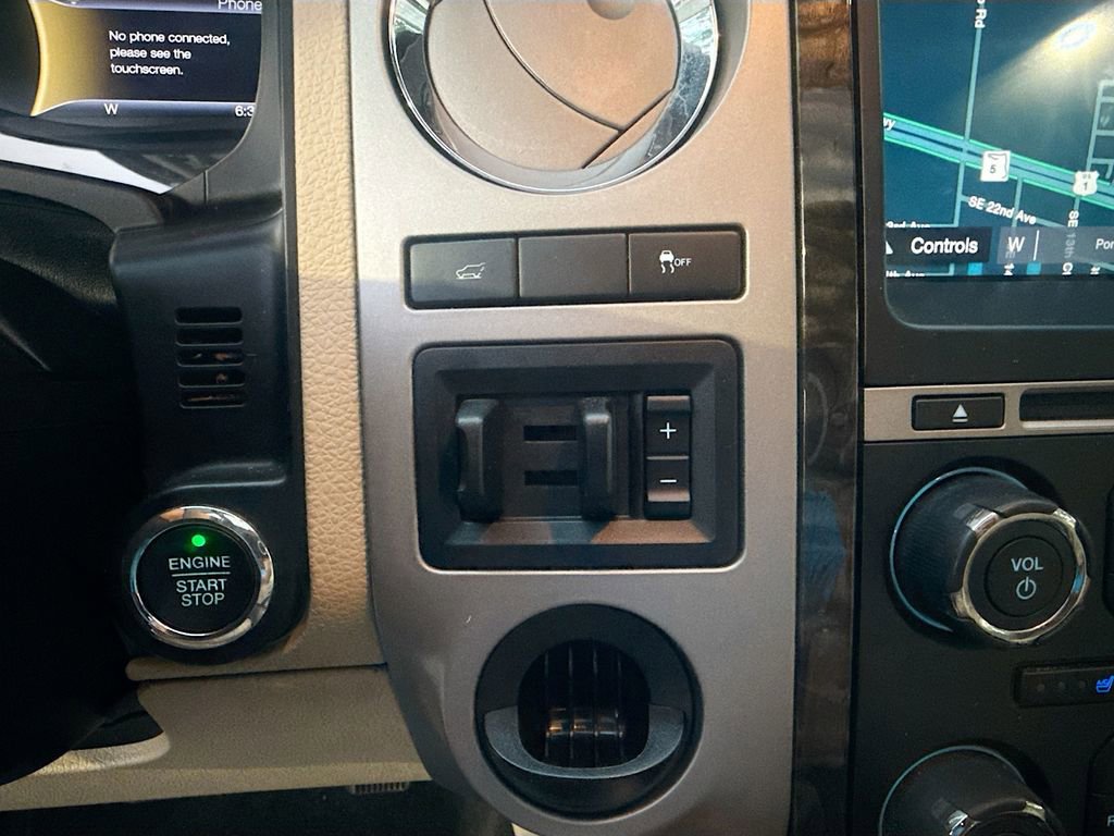 Used 2016 Ford Expedition Limited w/ Equipment Group 301A image 39